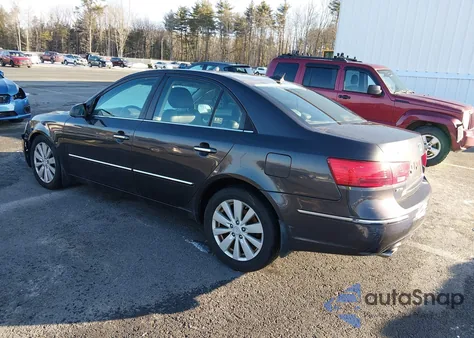 2009 Hyundai Sonata Limited V6 z USA, uszkodzony, nr VIN 5NPEU46F89H570129
